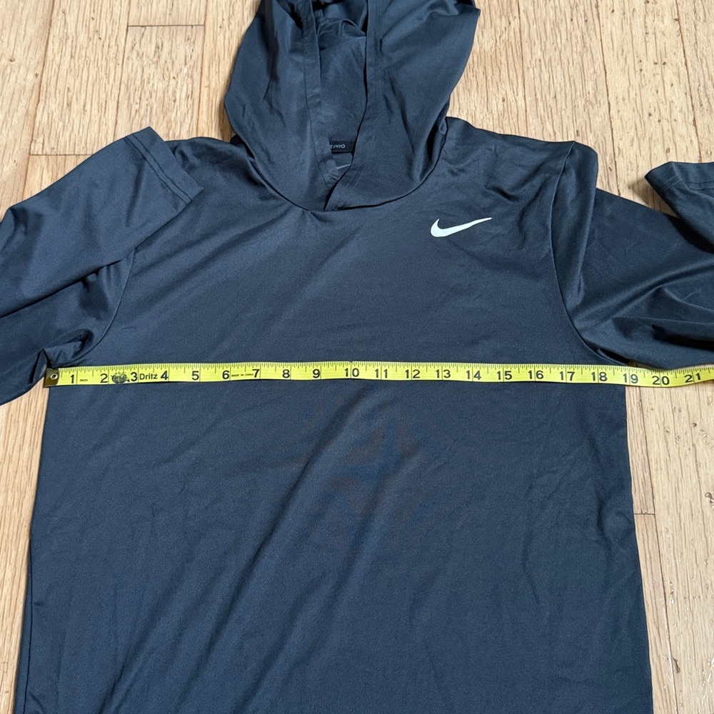 Nike Pro Men's Dri-FIT Hyper Dry Light Training Hoodie - Picture 8 of 10